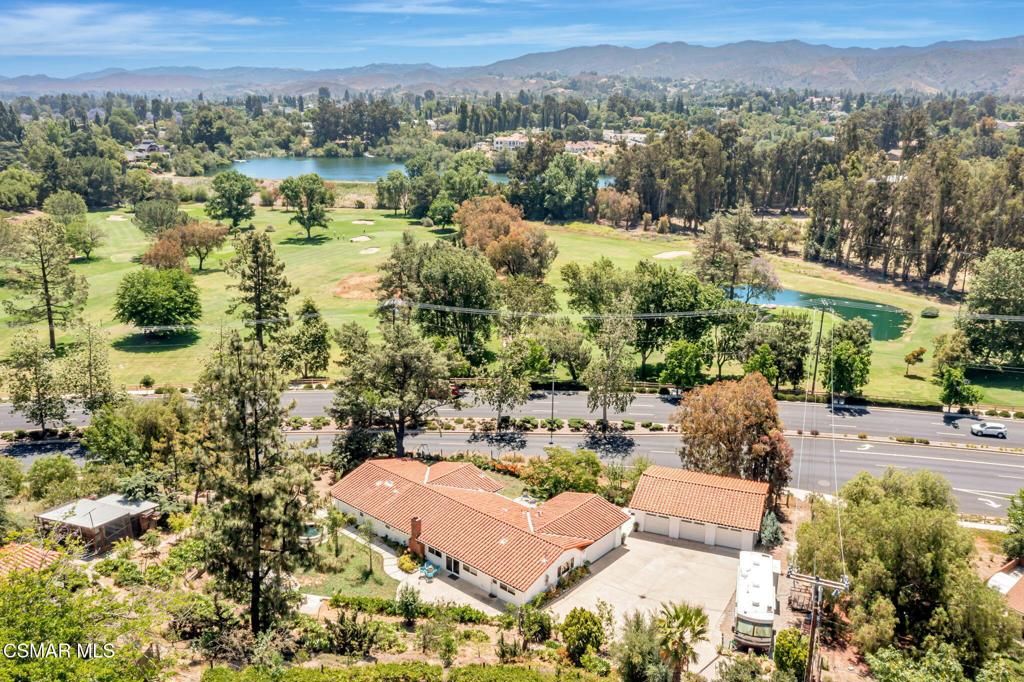 75 Vista Lago Drive, Simi Valley, CA 93065