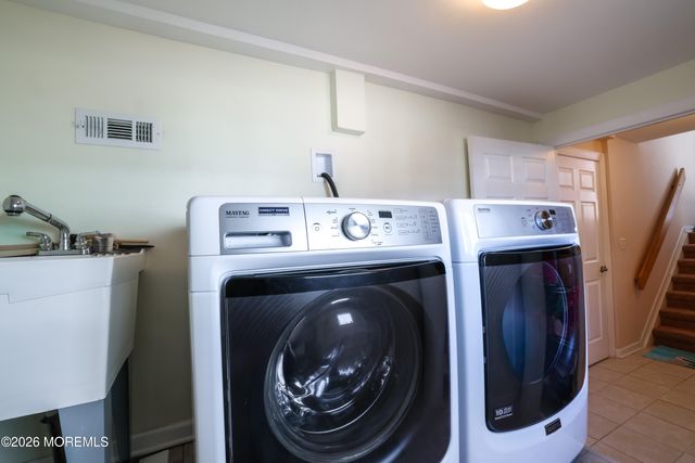 5 W 20th Street, Long Beach Twp, NJ 08008