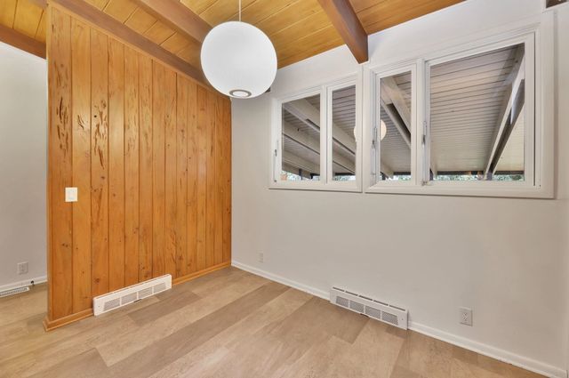 967 N Robin Rd, Wichita, KS 67212