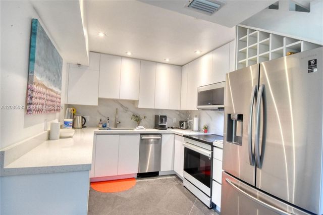 1428 West Ave 204, Miami Beach, FL 33139