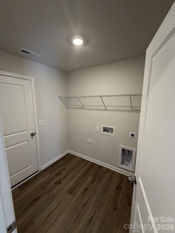 245 W 18th Street, Kannapolis, NC 28081