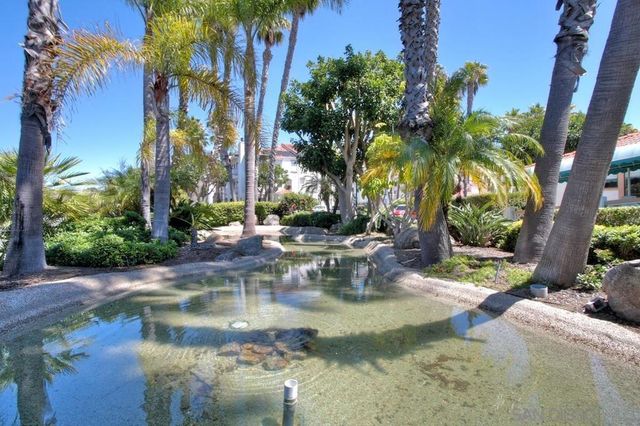 9444 Twin Trails Dr. 202, San Diego, CA 92129