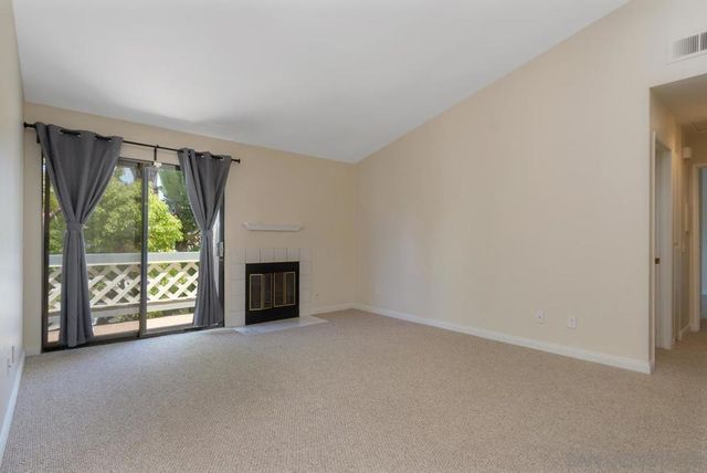 9444 Twin Trails Dr. 202, San Diego, CA 92129