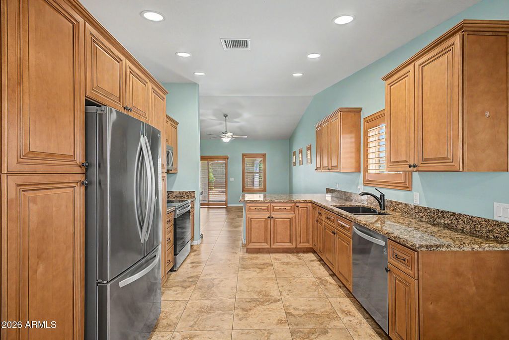 2127 N SHANNON Way, Mesa, AZ 85215 — photo 5