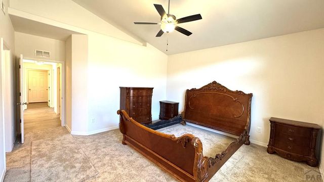 812 Thorncrest Dr, Pueblo, CO 81005