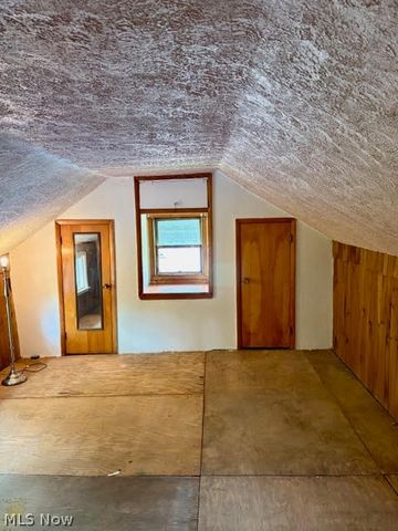 5649 Park Road, Leavittsburg, OH 44430