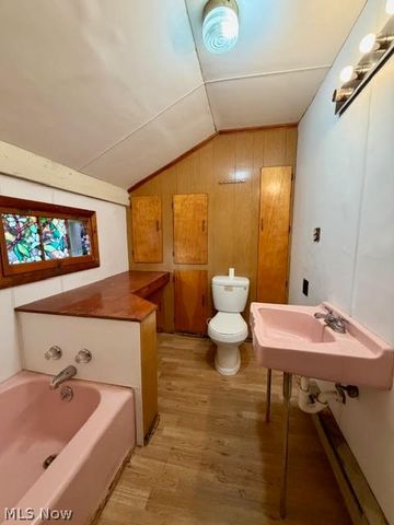 5649 Park Road, Leavittsburg, OH 44430