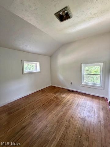 5649 Park Road, Leavittsburg, OH 44430