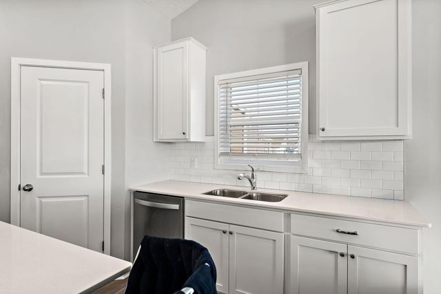 5124 Mustang Circle, Woodbury, MN 55129