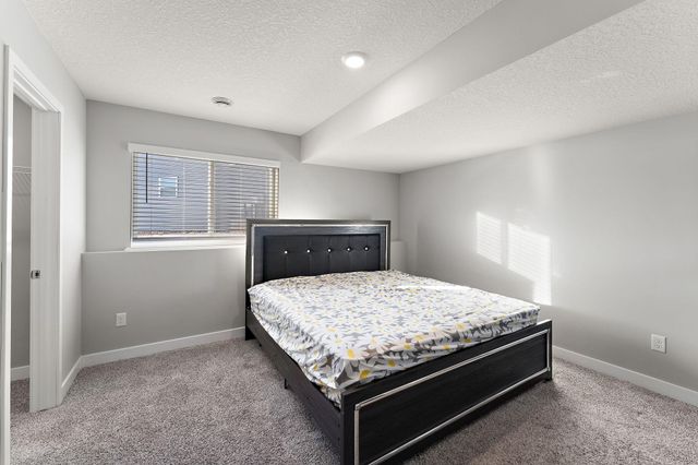 5124 Mustang Circle, Woodbury, MN 55129