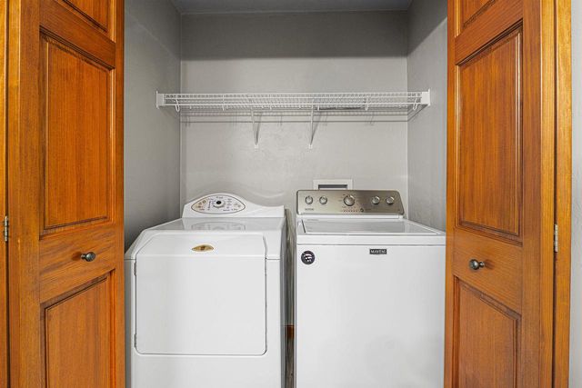 1678A DRUM CORPS DRIVE, Menasha, WI 54952