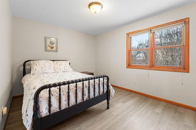 1678A DRUM CORPS DRIVE, Menasha, WI 54952