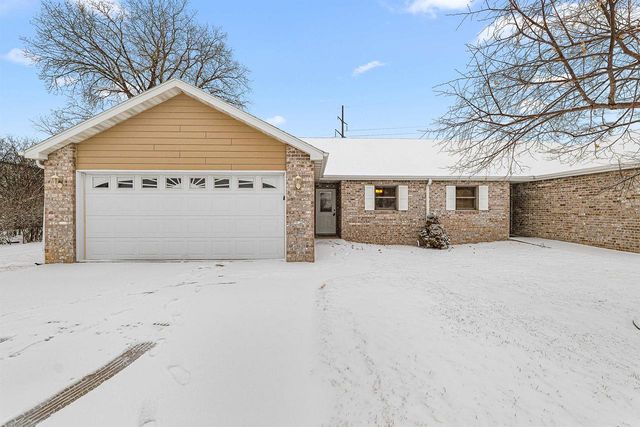 1678A DRUM CORPS DRIVE, Menasha, WI 54952