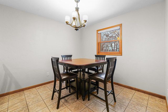 1678A DRUM CORPS DRIVE, Menasha, WI 54952