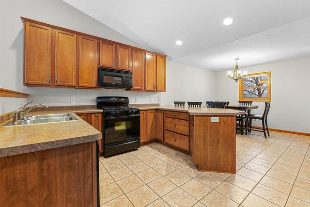 1678A DRUM CORPS DRIVE, Menasha, WI 54952