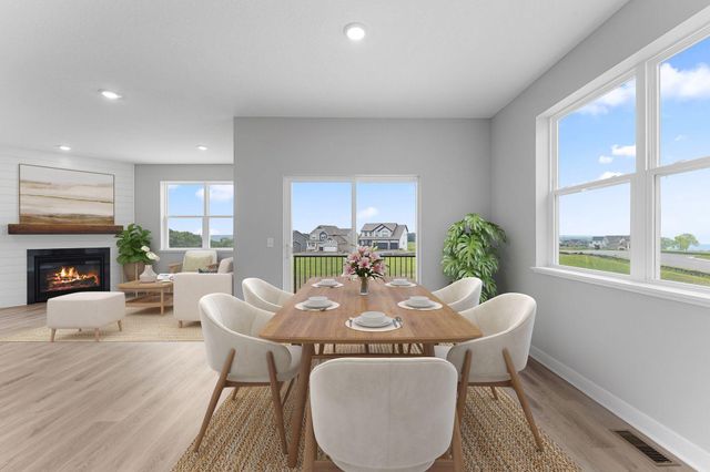 2141 Bluff Heights Drive, Shakopee, MN 55379