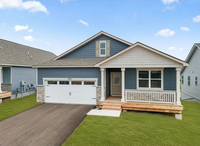 2141 Bluff Heights Drive, Shakopee, MN 55379