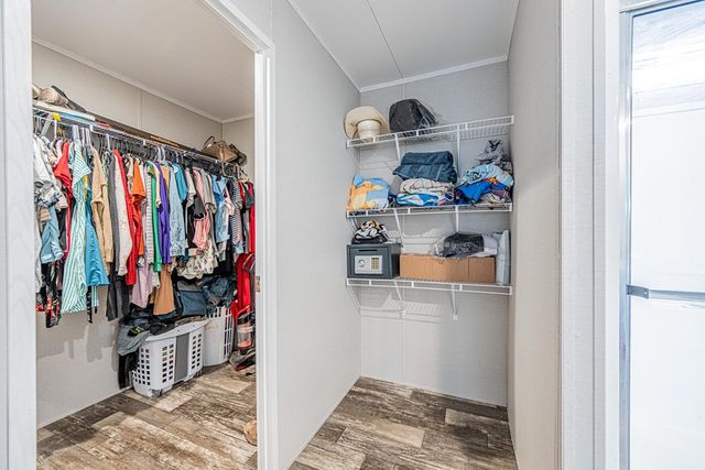 15401 E County Rd 107, Midland, TX 79706