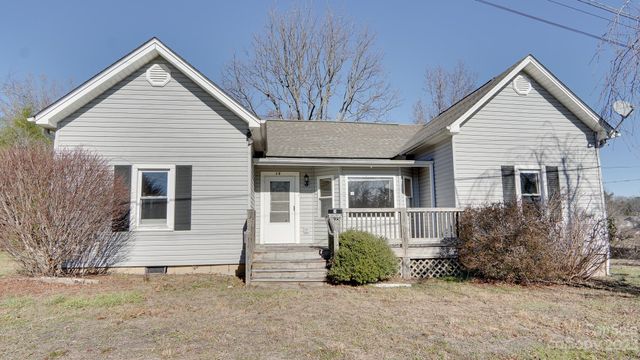 14 & 16 Rosebud Lane, Hendersonville, NC 28739
