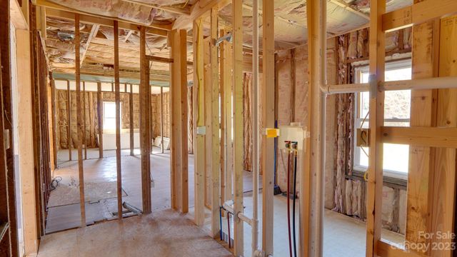 14 & 16 Rosebud Lane, Hendersonville, NC 28739