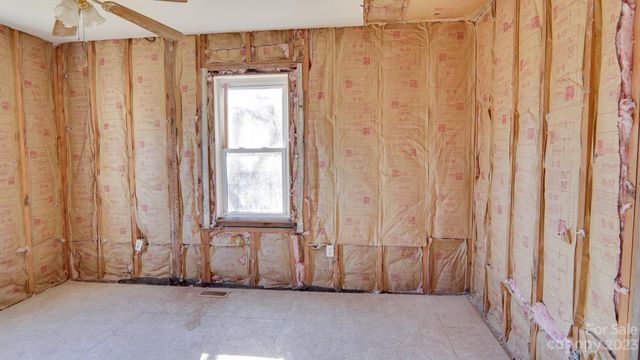 14 & 16 Rosebud Lane, Hendersonville, NC 28739