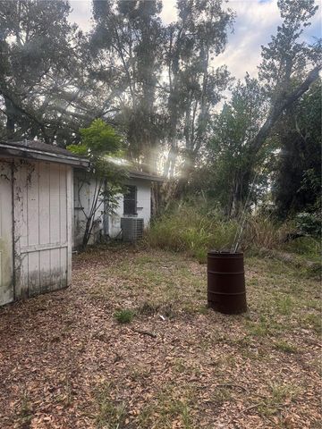 2006 E JEAN STREET, Tampa, FL 33610