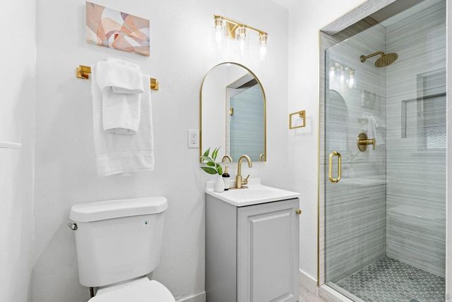 6096 Crawford St, San Diego, CA 92120