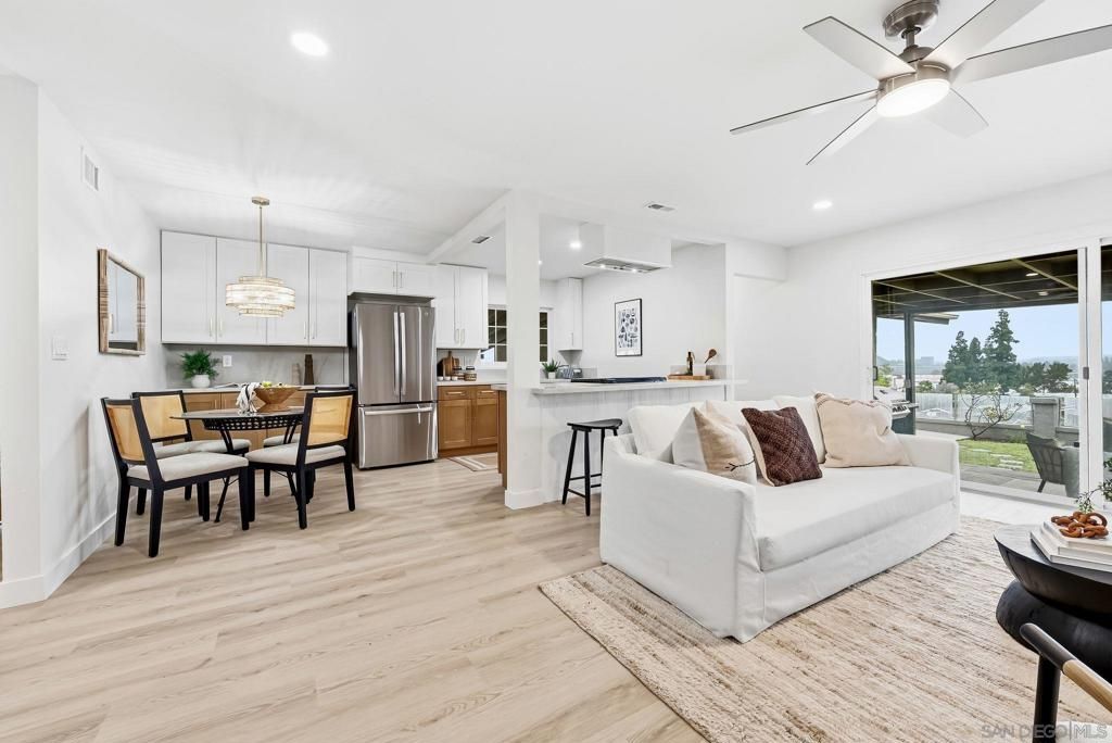 6096 Crawford St, San Diego, CA 92120