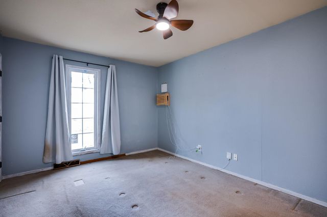 770 N Custer St, Wichita, KS 67203