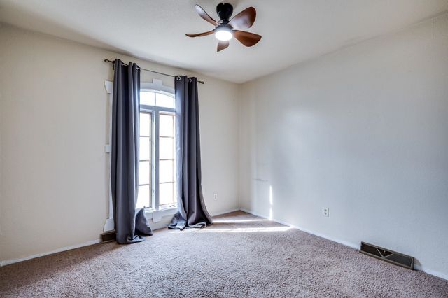 770 N Custer St, Wichita, KS 67203