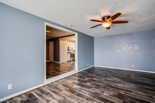 770 N Custer St, Wichita, KS 67203