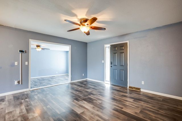 770 N Custer St, Wichita, KS 67203