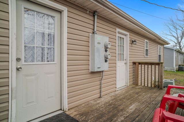 209-211 Strange Street, Stanton, KY 40380