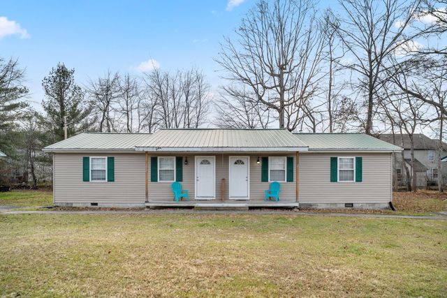209-211 Strange Street, Stanton, KY 40380