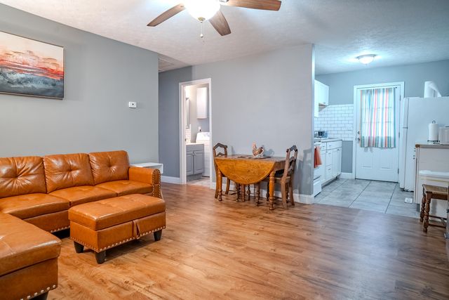 209-211 Strange Street, Stanton, KY 40380