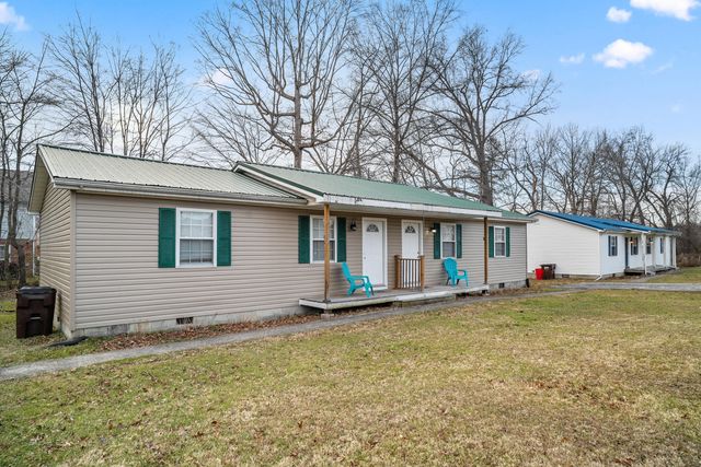 209-211 Strange Street, Stanton, KY 40380