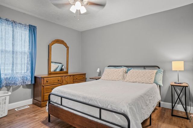 209-211 Strange Street, Stanton, KY 40380