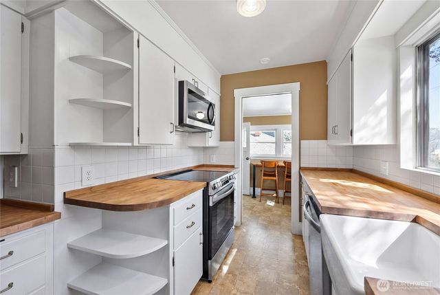 902 Washington Street, Wenatchee, WA 98801