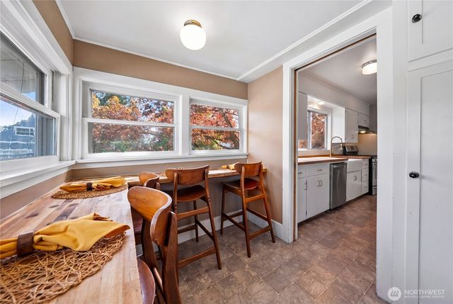 902 Washington Street, Wenatchee, WA 98801