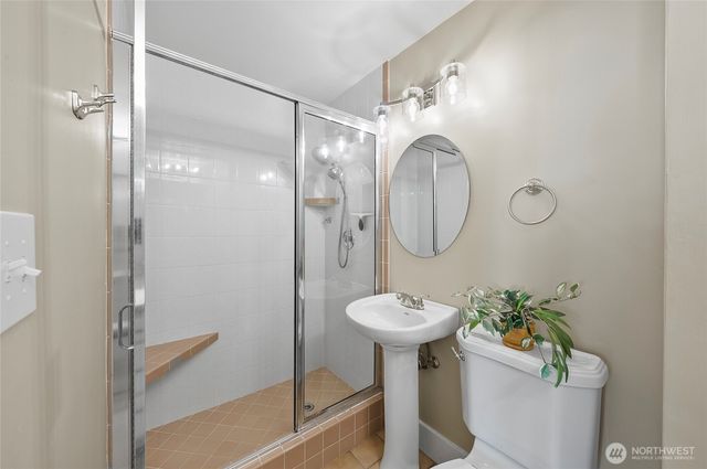 902 Washington Street, Wenatchee, WA 98801