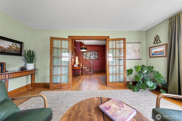 902 Washington Street, Wenatchee, WA 98801