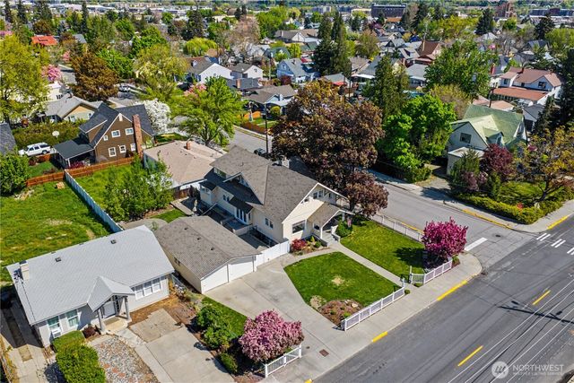 902 Washington Street, Wenatchee, WA 98801