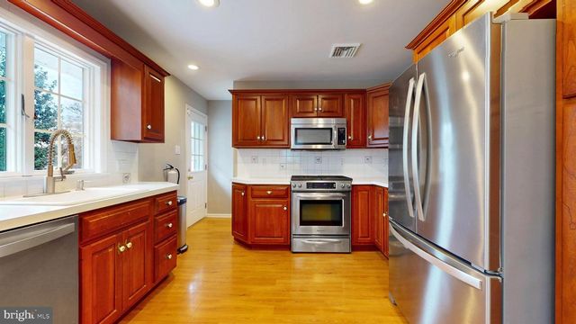 2275 BURROUGHS AVE, Linwood, NJ 08221