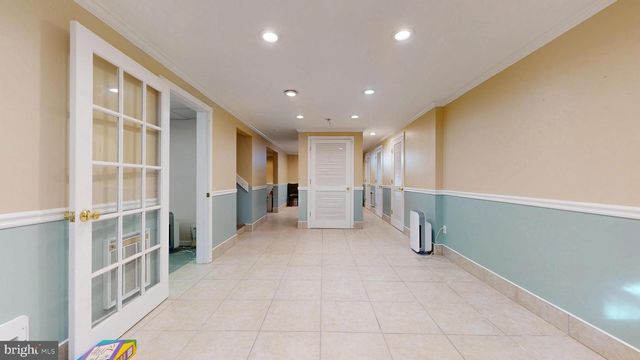 2275 BURROUGHS AVE, Linwood, NJ 08221