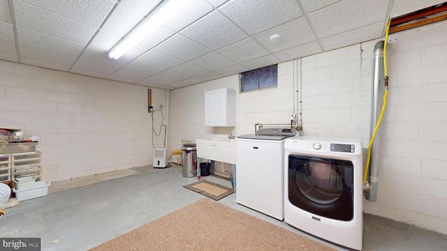 2275 BURROUGHS AVE, Linwood, NJ 08221