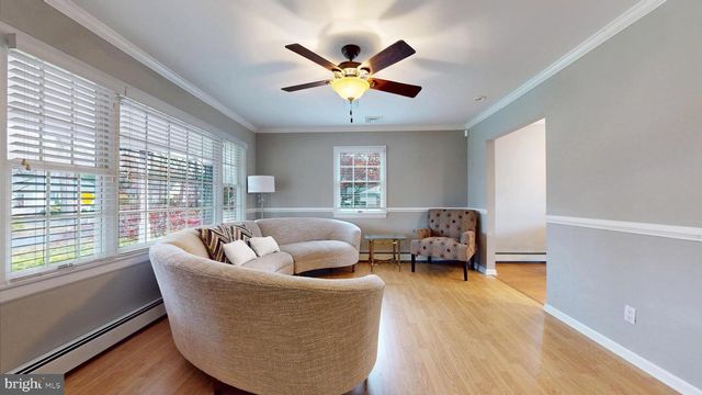 2275 BURROUGHS AVE, Linwood, NJ 08221