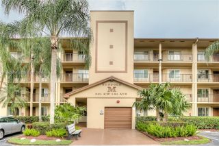 901 SW 141st Ave 102M, Pembroke Pines, FL 33027