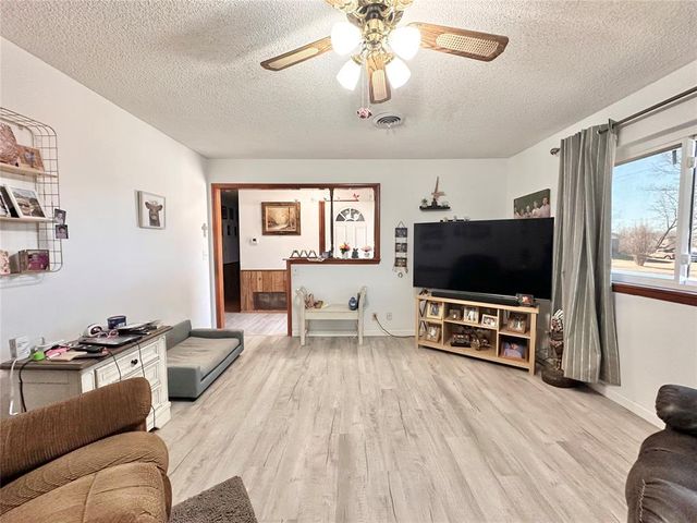 3003 N Bell Avenue, Shawnee, OK 74804