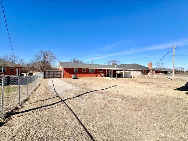 3003 N Bell Avenue, Shawnee, OK 74804
