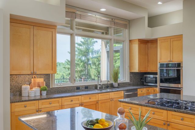 6301 Rowland Road, Eden Prairie, MN 55344